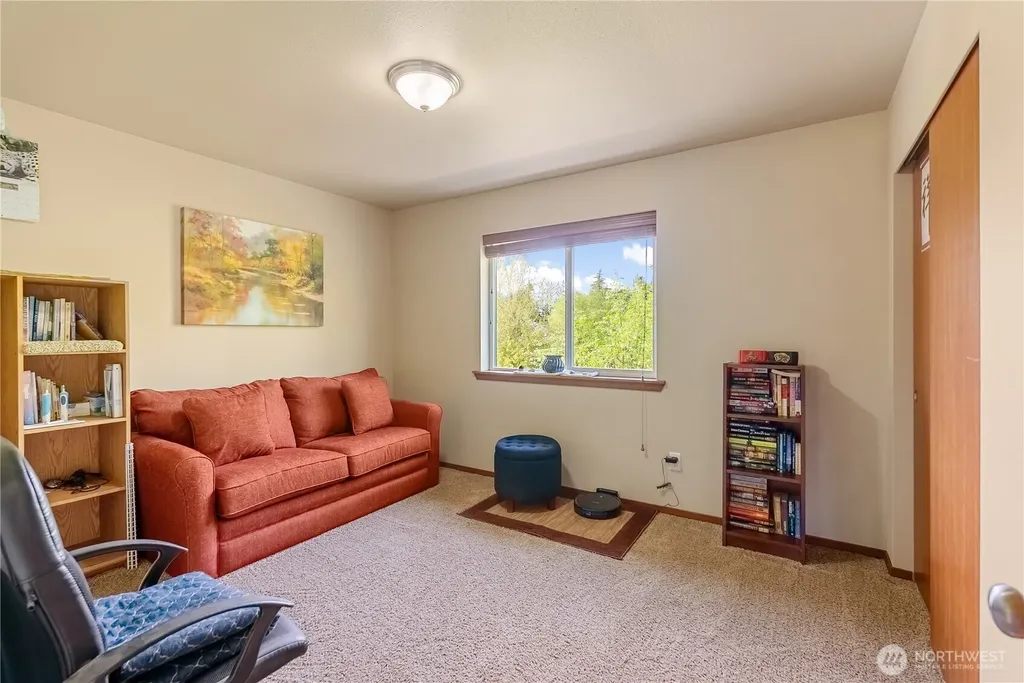 4610 Elmwood Drive Blaine WA 98230