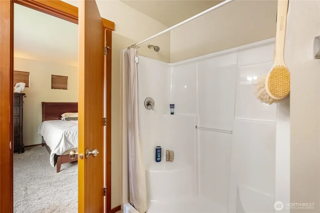 4610 Elmwood Drive Blaine WA 98230