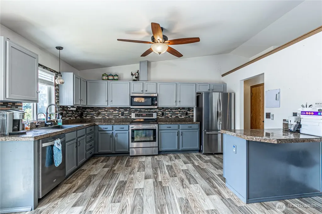 1416 200th Street Ct E Spanaway WA 98387
