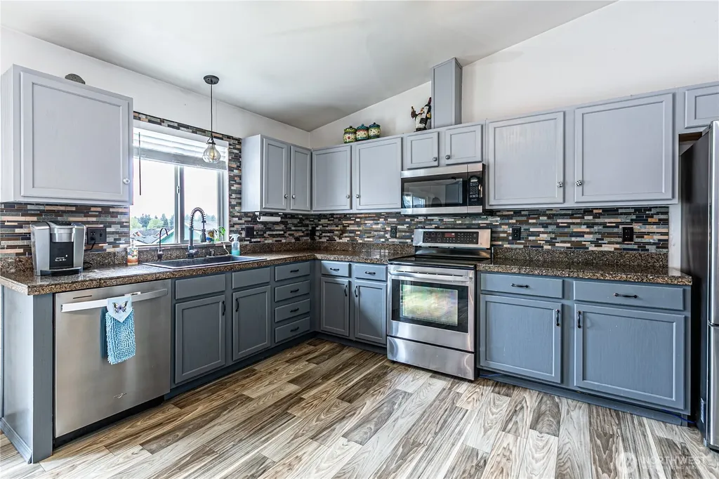 1416 200th Street Ct E Spanaway WA 98387