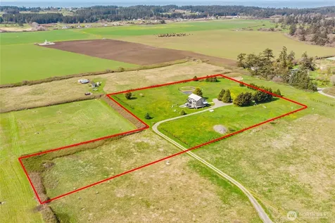 26987 State Route 20 Oak Harbor WA 98277