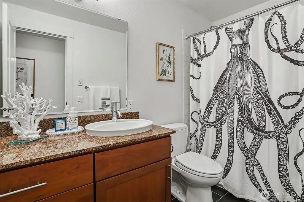 2830 NW 56th Street Seattle WA 98107