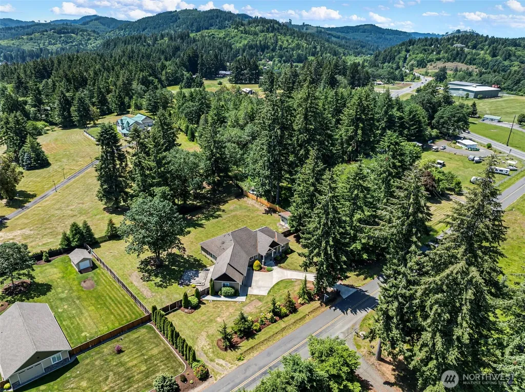 6243 Sunrise Beach Road NW Olympia WA 98502
