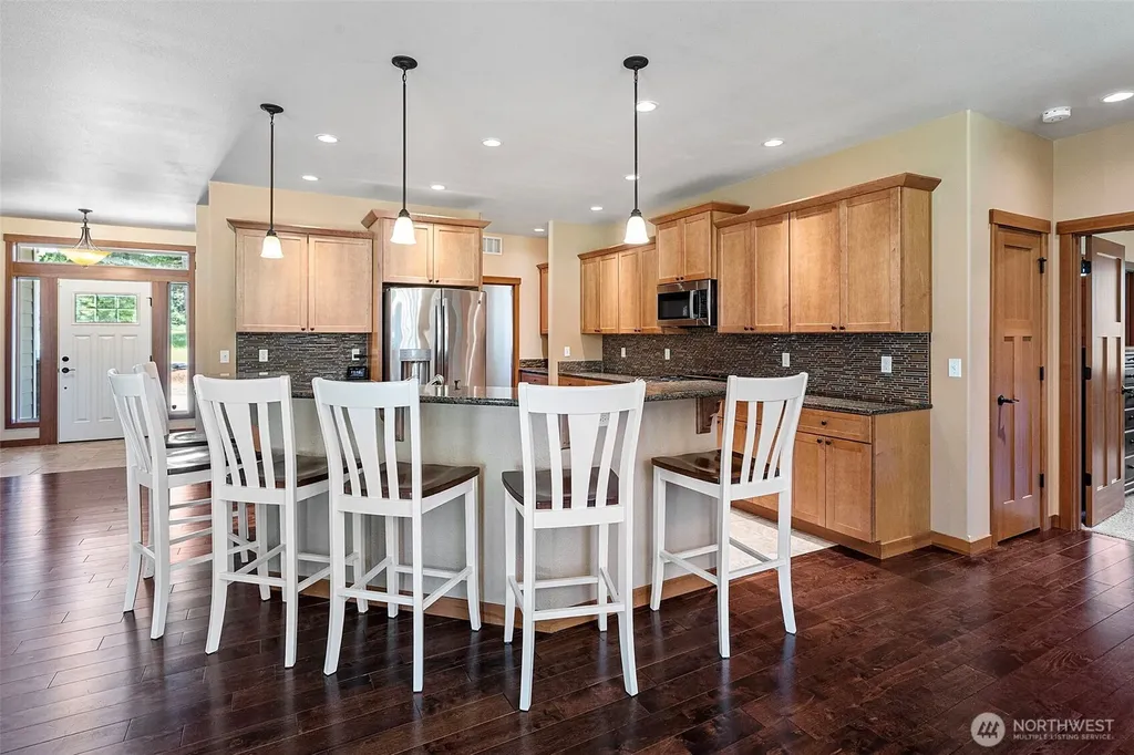 6243 Sunrise Beach Road NW Olympia WA 98502