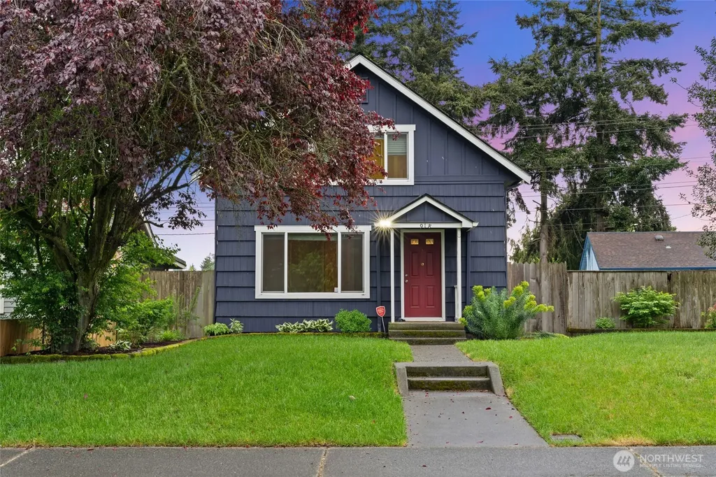 918 Maple Street Everett WA 98201