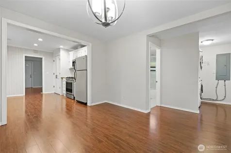 918 Maple Street Everett WA 98201