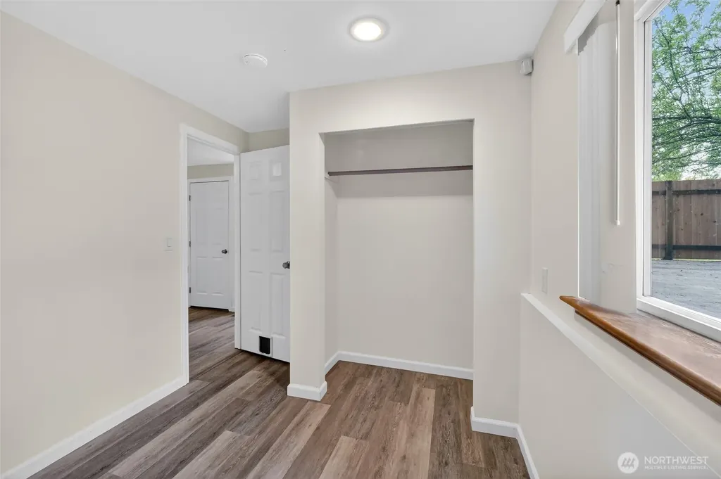 2636 NE Coventry Place Bremerton WA 98311