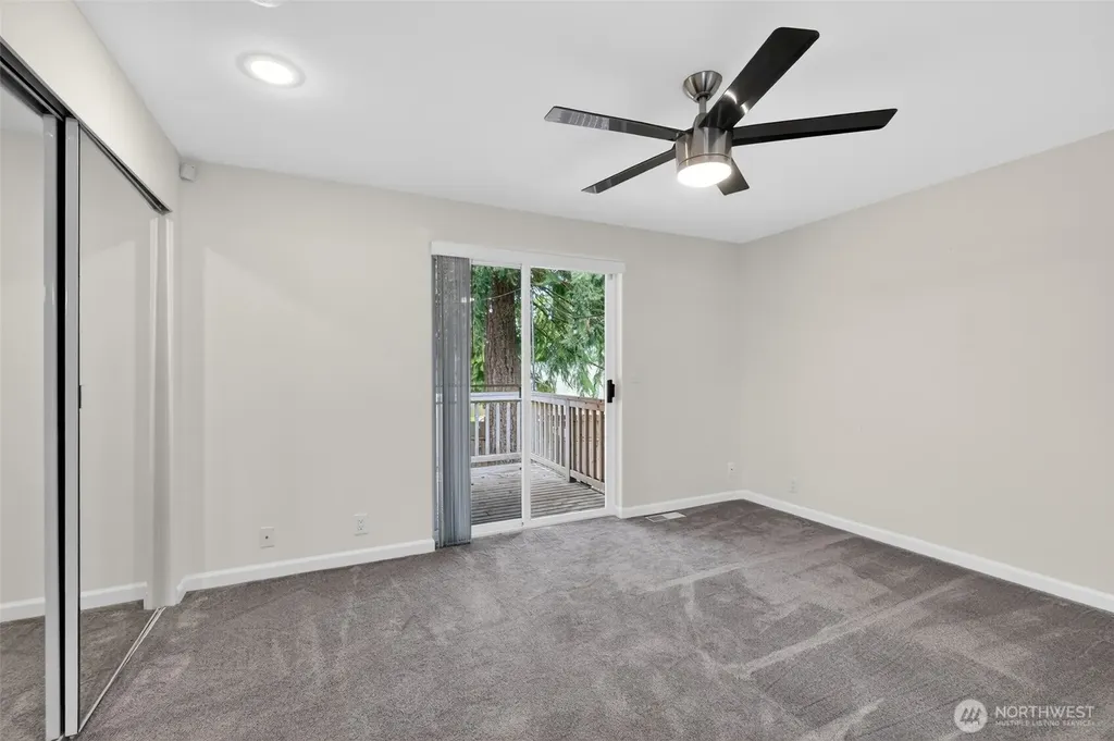 2636 NE Coventry Place Bremerton WA 98311