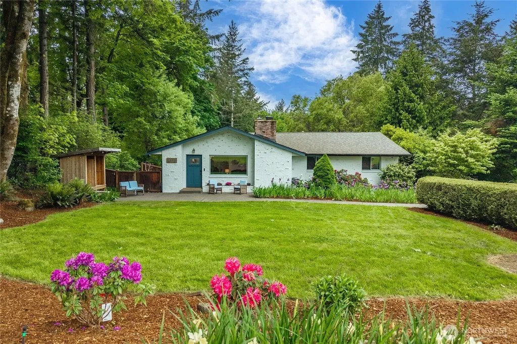 9112 82nd Avenue NW Gig Harbor WA 98332