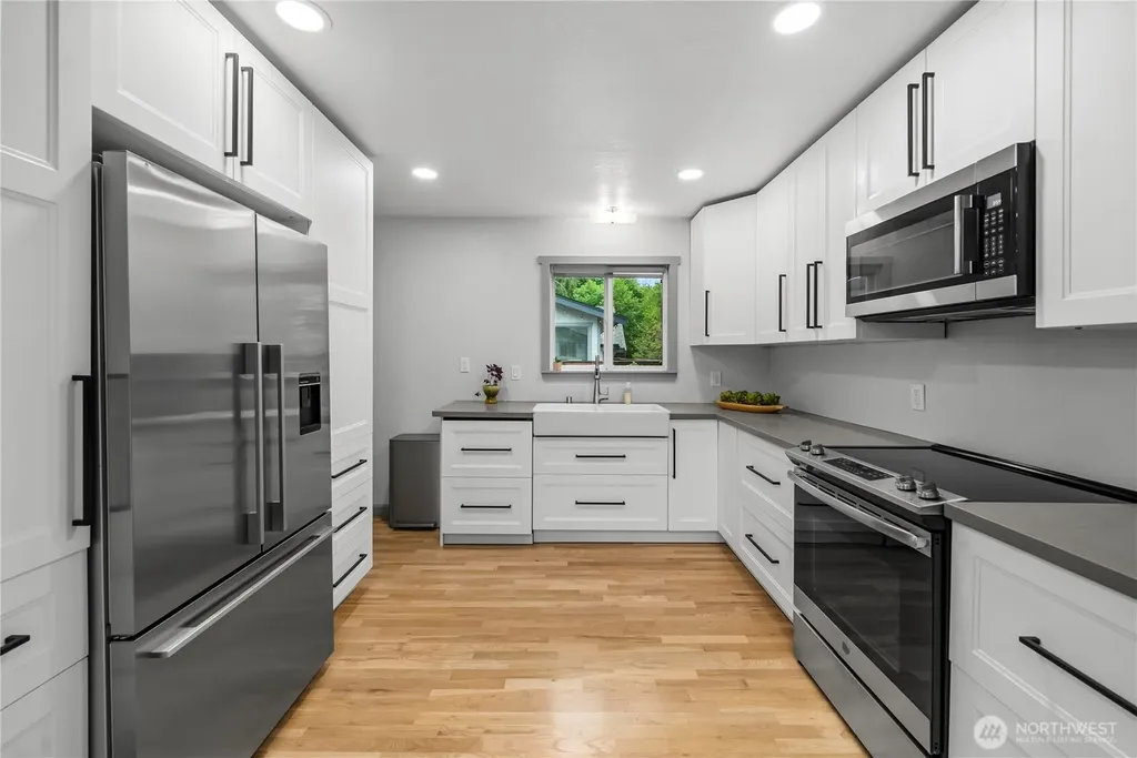 9112 82nd Avenue NW Gig Harbor WA 98332