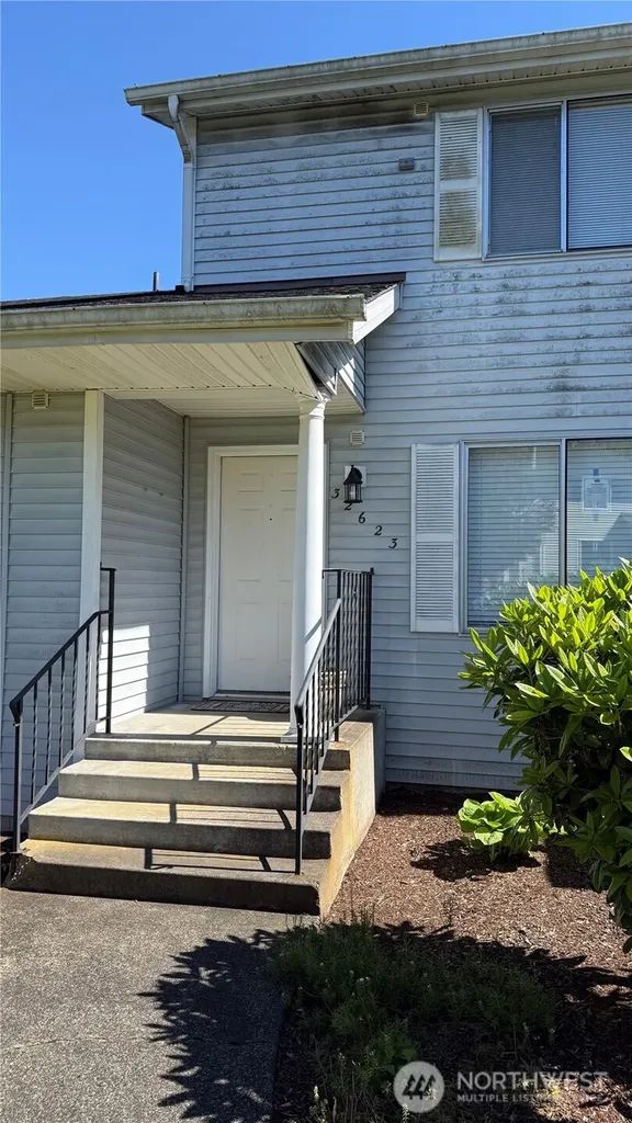 32623 4th Place S Federal Way WA 98023