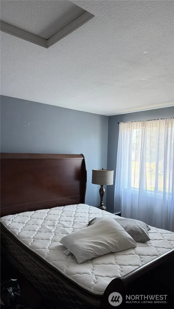 32623 4th Place S Federal Way WA 98023