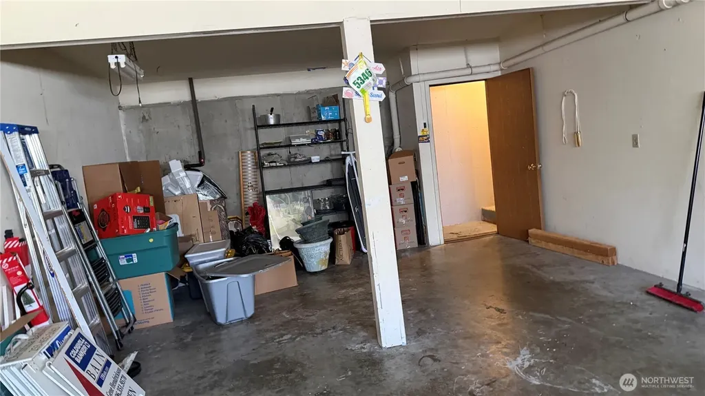 32623 4th Place S Federal Way WA 98023