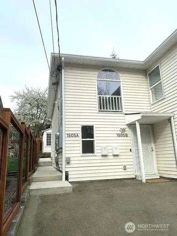 1505 26th Avenue S Seattle WA 98144
