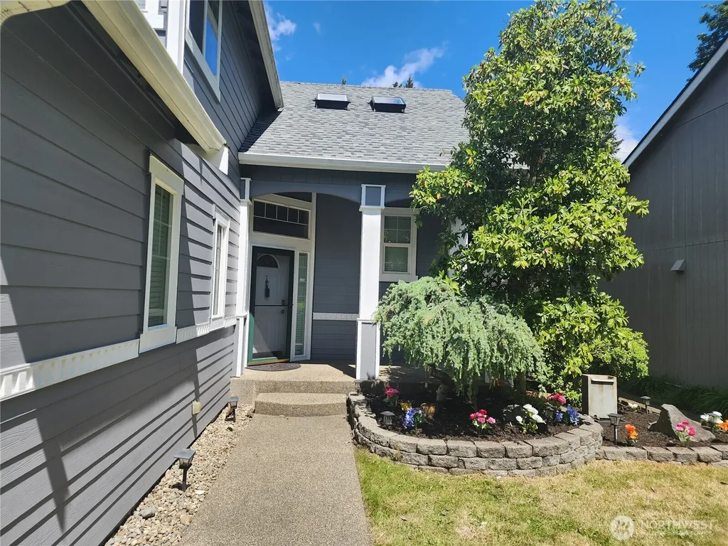3021 70th Way SW Tumwater WA 98512