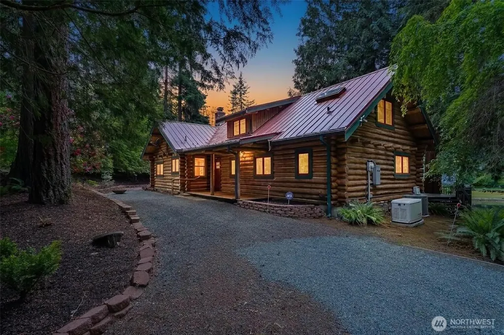 19125 233rd Avenue NE Woodinville WA 98077