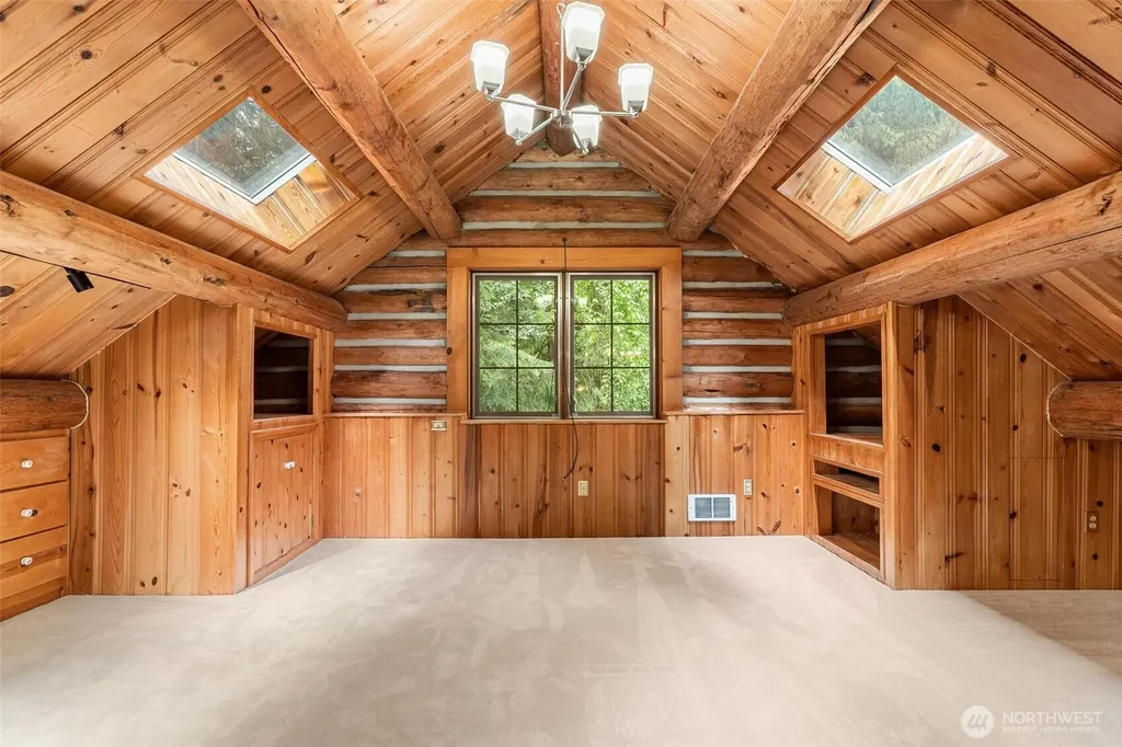 19125 233rd Avenue NE Woodinville WA 98077
