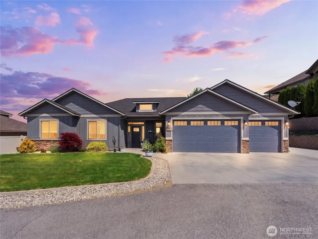 304 Stoneridge Drive East Wenatchee WA 98802