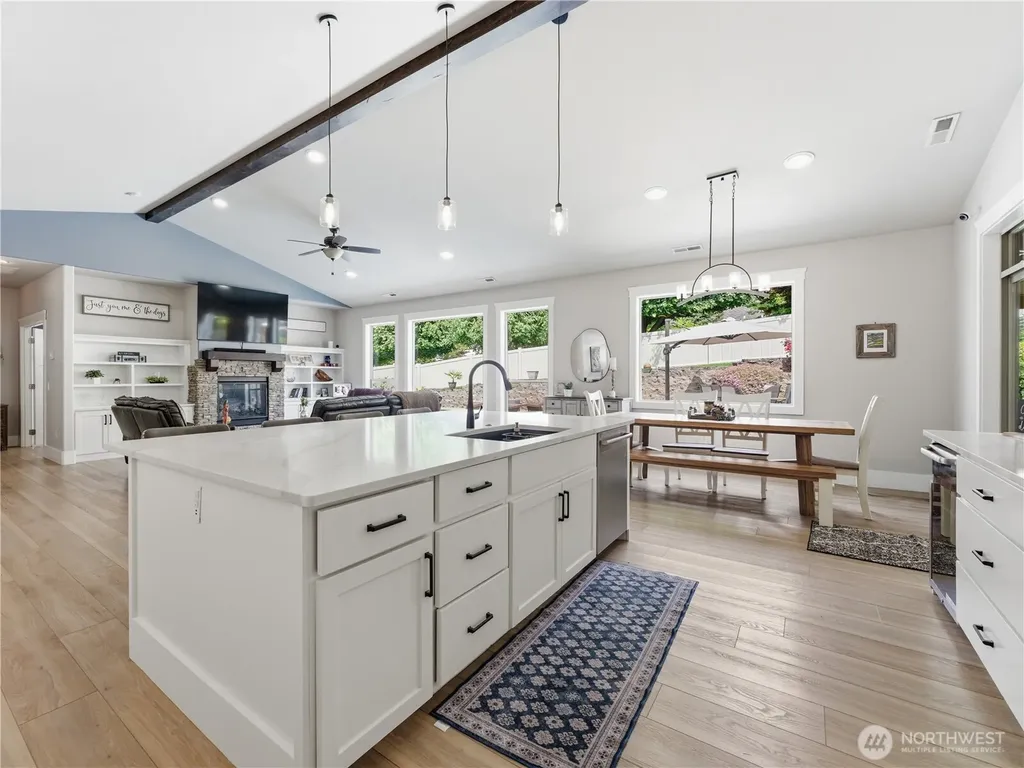 304 Stoneridge Drive East Wenatchee WA 98802