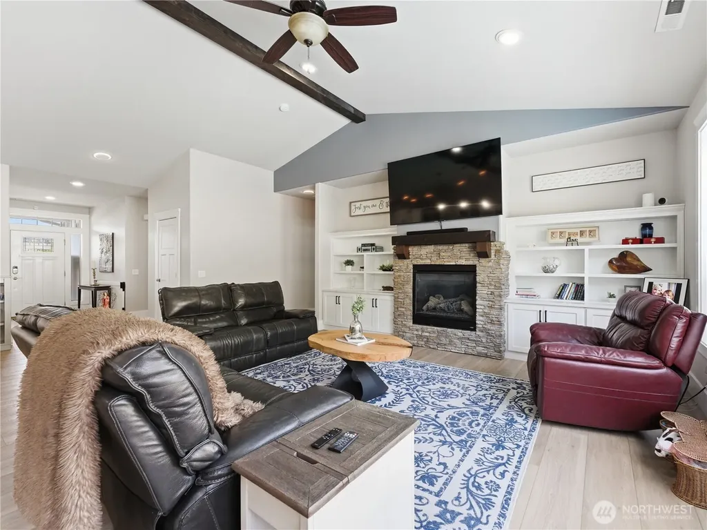304 Stoneridge Drive East Wenatchee WA 98802