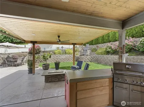 304 Stoneridge Drive East Wenatchee WA 98802