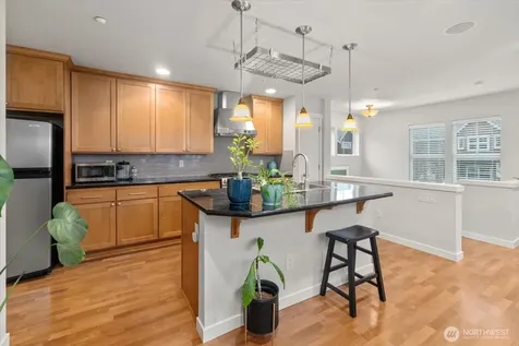 5912 31st Avenue SW Seattle WA 98126
