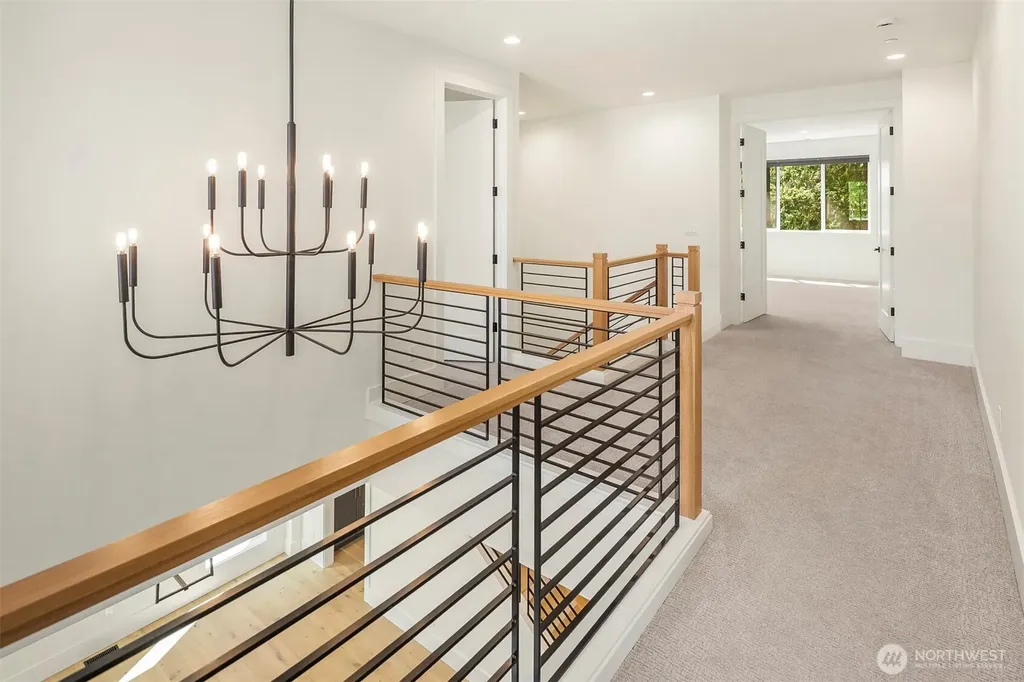 11327 113th Place NE Kirkland WA 98033