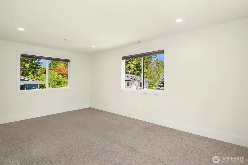 11327 113th Place NE Kirkland WA 98033