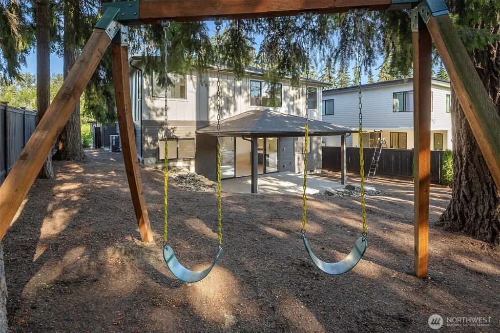 11327 113th Place NE Kirkland WA 98033