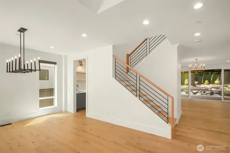 11327 113th Place NE Kirkland WA 98033