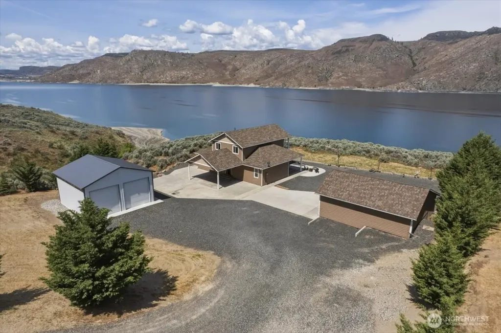 4265 Plum Pt. E Grand Coulee WA 99133