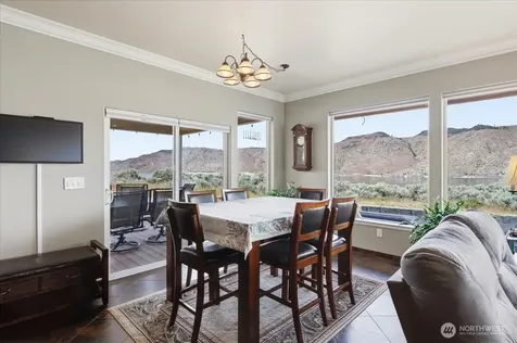 4265 Plum Pt. E Grand Coulee WA 99133