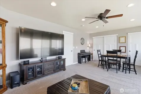 4265 Plum Pt. E Grand Coulee WA 99133