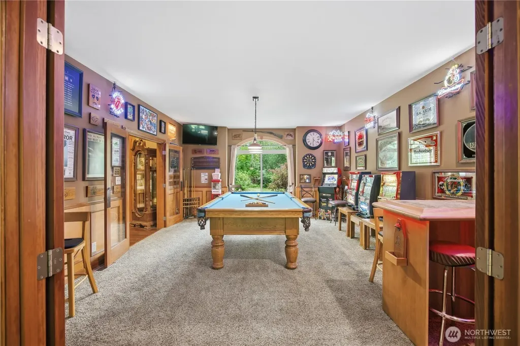 2139 H St Road Blaine WA 98230