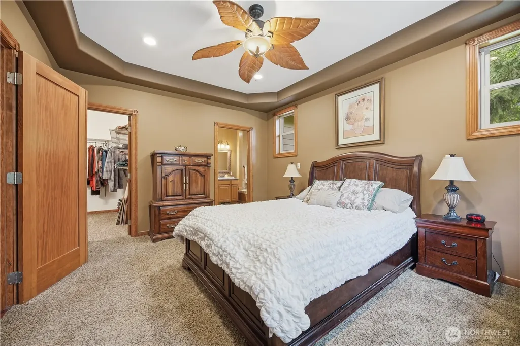 2139 H St Road Blaine WA 98230
