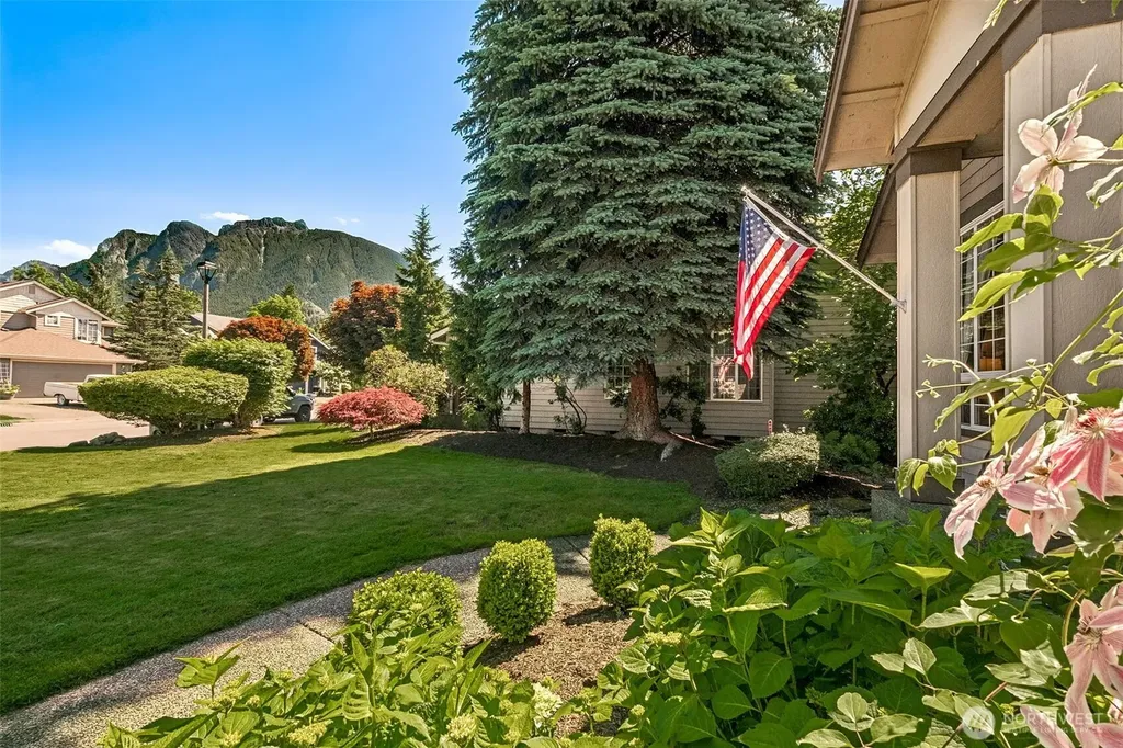 445 SE 7th Street North Bend WA 98045