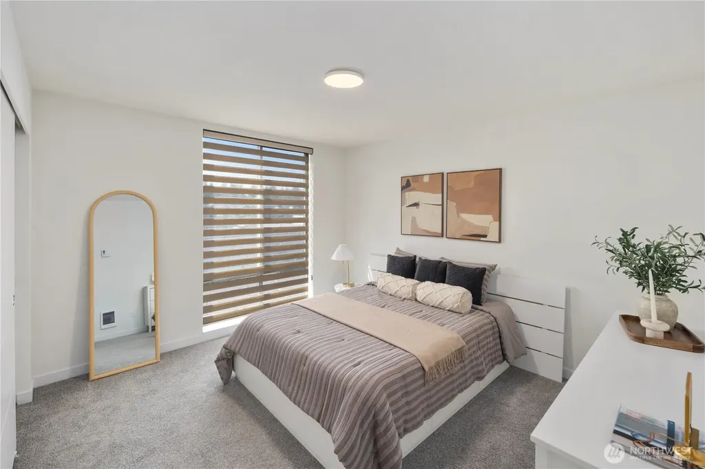 12002 31st Avenue NE Seattle WA 98125