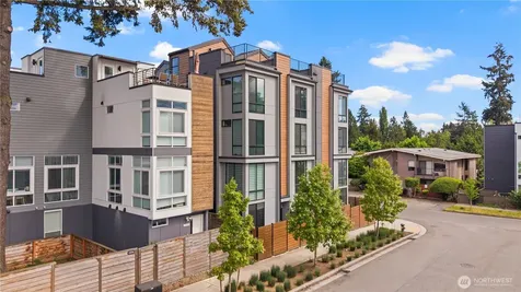 12002 31st Avenue NE Seattle WA 98125