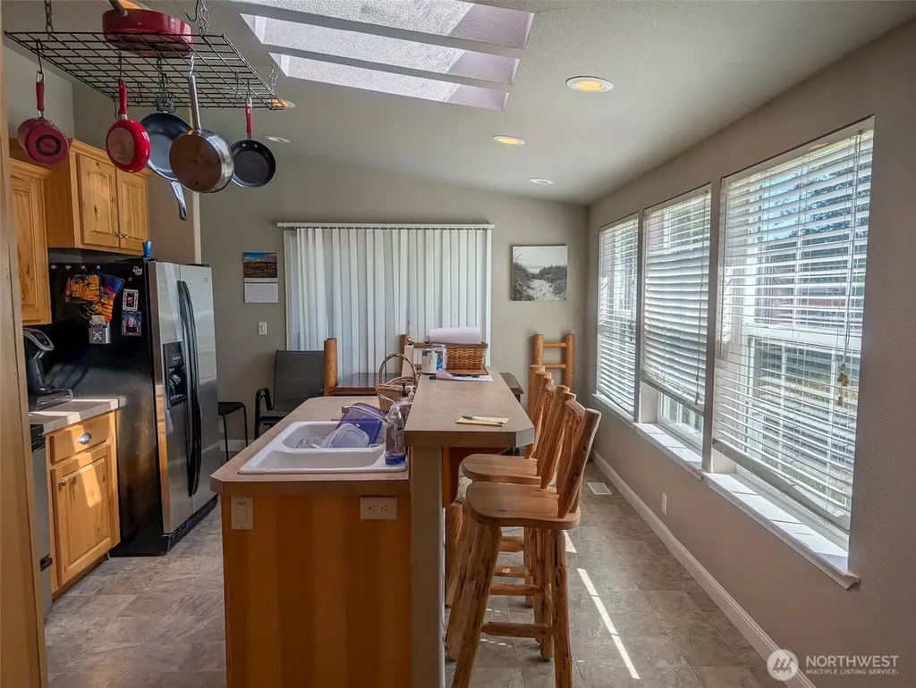 313 Ocean Shores Boulevard NW Ocean Shores WA 98569