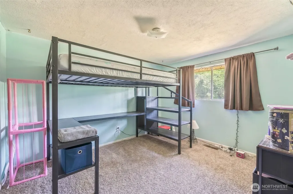 21 SW 31 Street East Wenatchee WA 98802