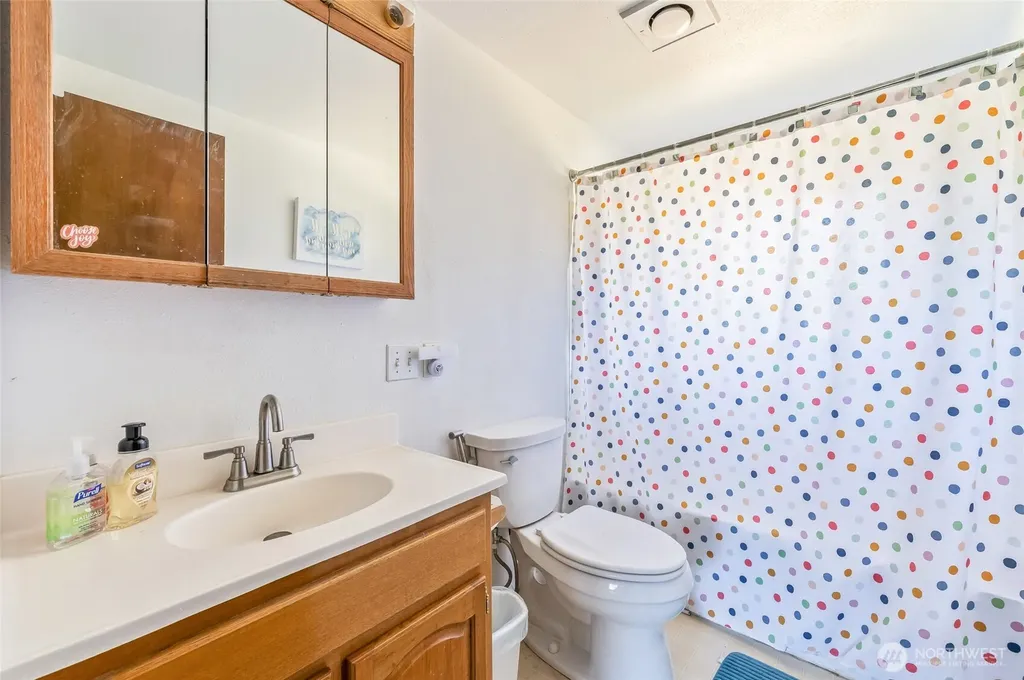 21 SW 31 Street East Wenatchee WA 98802