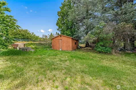 21 SW 31 Street East Wenatchee WA 98802