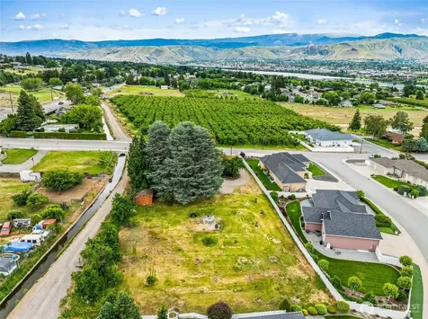 21 SW 31 Street East Wenatchee WA 98802