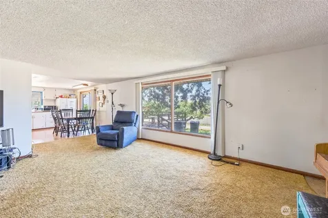 21 SW 31 Street East Wenatchee WA 98802