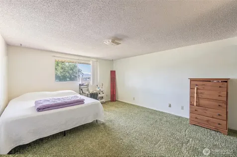 21 SW 31 Street East Wenatchee WA 98802