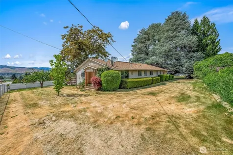 21 SW 31 Street East Wenatchee WA 98802
