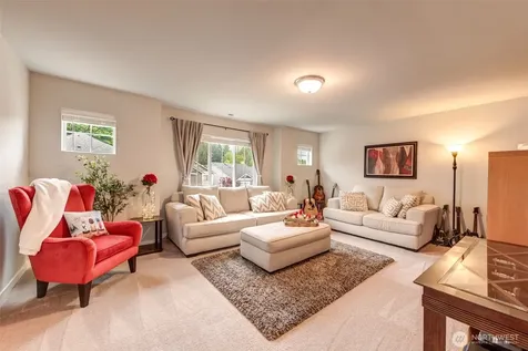 3302 104th Avenue NE Lake Stevens WA 98258