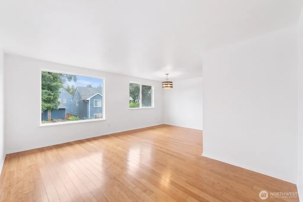 1319 NW Slate Lane Silverdale WA 98383