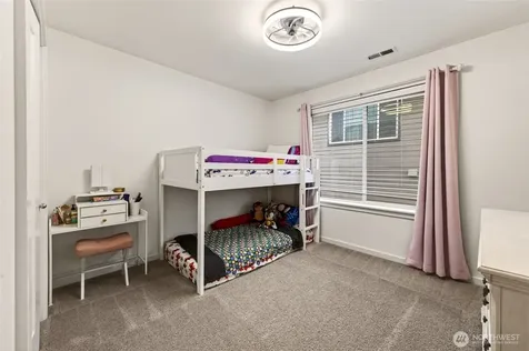 5530 Douglas Avenue SE Auburn WA 98093