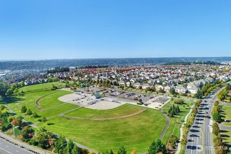 5530 Douglas Avenue SE Auburn WA 98093